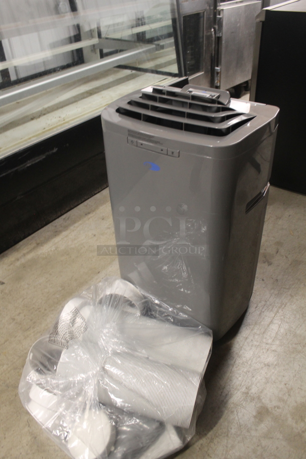 BRAND NEW SCRATCH AND DENT! Whynter ARC-131GD 13,000 BTU Electric Gray Air Conditioner Complete with Factory Accessories.  115V. Tested and Working! - Image 3 of 5