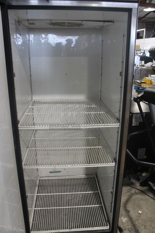 2015 True TG1R-1S Commercial Stainless Steel Single Door Reach In Cooler With Polycoated Shelves. 115V, 1 Phase. Tested and Powers On But Does Not Get Cold - Image 4 of 5