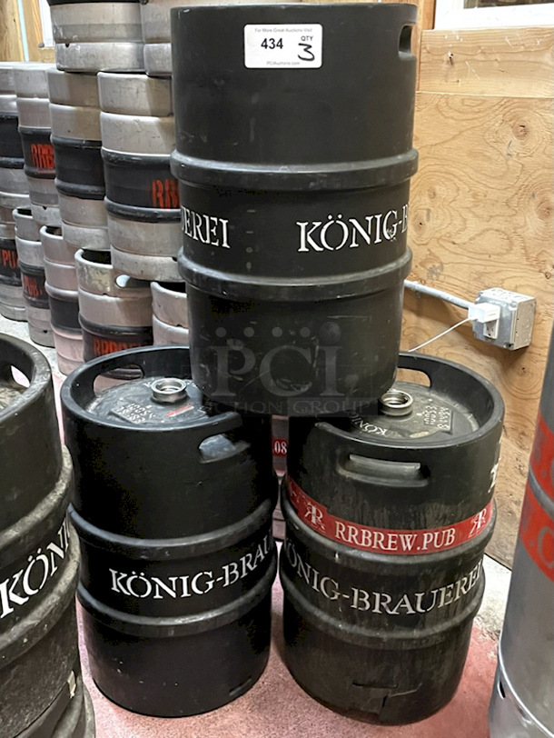 ?50 Liter Sanke Kegs, Stainless Steel, Polyurethane Jacketed? 50 Liter = 13.2 gallons = 105 pints = 140 12oz bottles 3x Your Bid - Image 1 of 4
