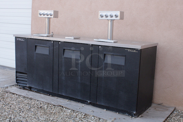 NICE! True Kegerator, 3 Door, Dual T-Box, 8 Tap With Glass Washer. In Working Condition When Removed. Has Been Stored Outside 90-3/8"x27-1/8"x37" - Image 3 of 4