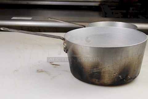 Crestware Sauce Pans, 2 Sizes. 2x Your Bin