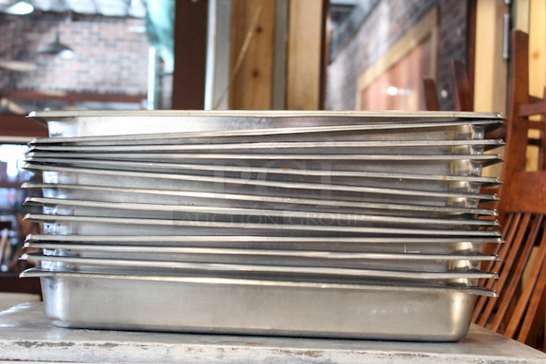 SWEET! Vollrath 30522 Super Pan V® 1/2 Size Long 2 1/2" Deep Anti-Jam Stainless Steel Steam Table / Hotel Pan - 22 Gauge.
21x6-1/2x2-1/2
13x Your Bid
 - Image 2 of 5
