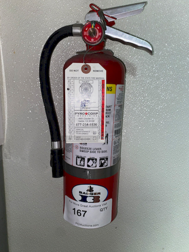 AMAZING! BADGER 5MB-6H Fire Extinguisher, 3A:40B:C, Dry Chemical, 5 lb - Image 1 of 2
