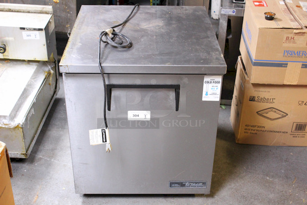 SWEET! True TUC-27-LP-HC 27" W Undercounter Refrigerator w/ (1) Section & (1) Right Hinge Door, 115v. 115 V/60 Hz/1 ph, 279⁄16 in. W x 311⁄16 in. D x 317⁄8 in. H
TESTED! GETS COLD! - Image 6 of 7