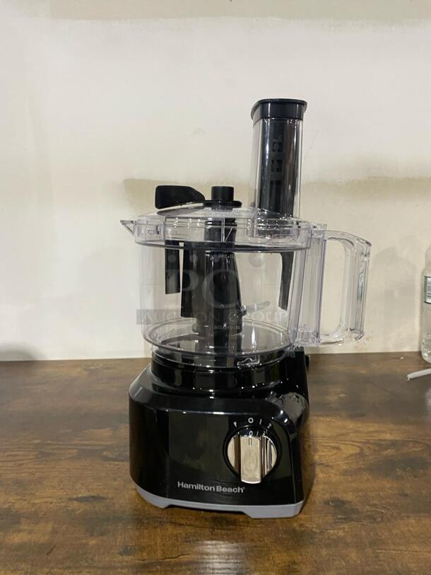 Hamilton Beach - 8 Cup Food Processor with Built-In Bowl Scraper - Black
