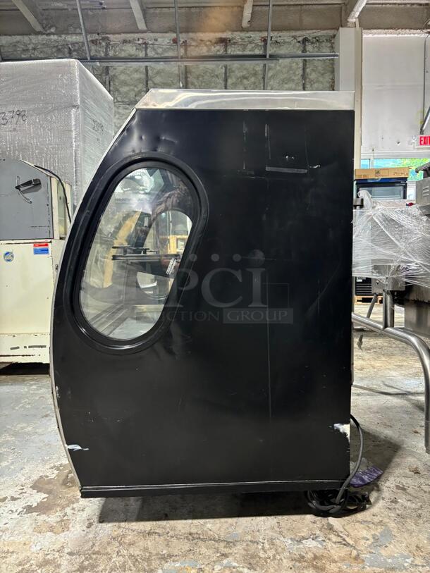 Criotec VCC-120 48 inch Lighted Refrigerated Display Case, White - Image 3 of 4