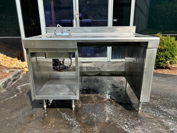 GREAT CONDITION - Stainless Steel Sink
 - Image 4 of 4