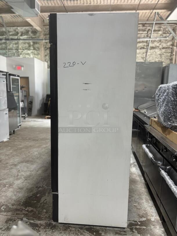 Turbo Air Door Freezer Merchandiser Black Exterior
 - Image 4 of 5