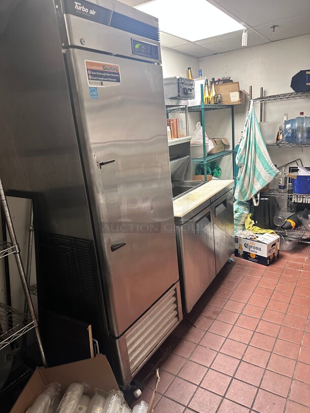 Late Model Turbo Air TSR-23SD 27 inch One Section Reach In Refrigerator, (1) Right Hinge Solid Door, 115v Working - Image 3 of 6