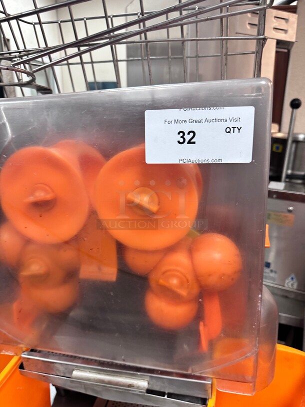 Certified Working! Commercial Speed Up High Capacity Countertop Automatic Feed Juicer - 40 Fruits / Minute 115 Volt  - Image 3 of 7