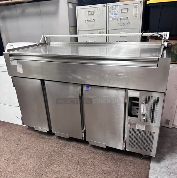 Late Model Randell CHICK-FIL-A
Refrigerated Breading TABLE Pizza Table 115 Volt Working - Image 1 of 10