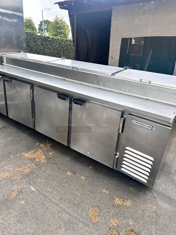 Late Model Beverage-Air DP119 119 inch 4 Door Refrigerated Pizza Prep Table 115 Volt Working - Image 4 of 7