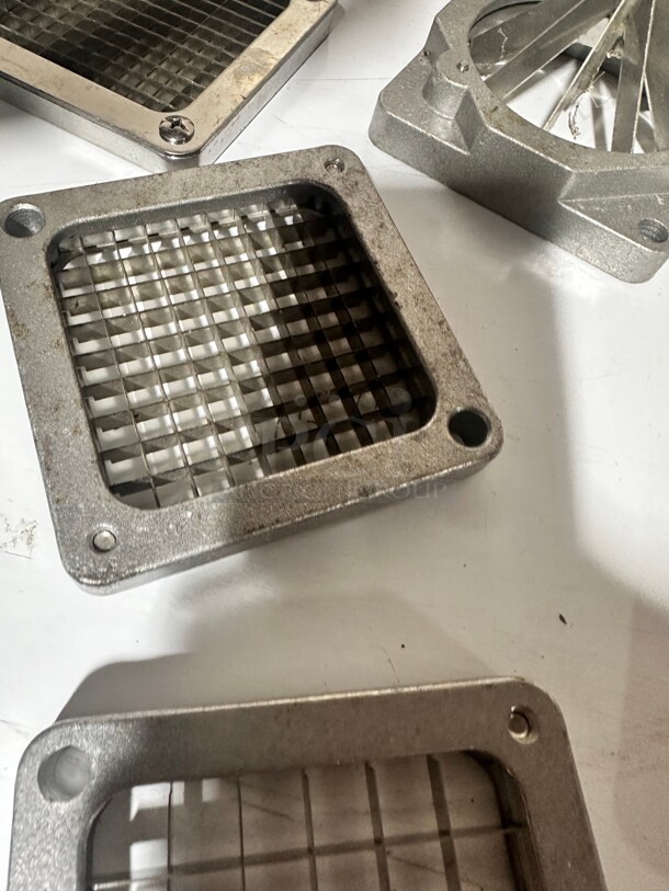 Commercial Vollrath 47713 3/8 Cut Potato Cutter - Nickel-Plated Cast Iron NSF - Image 3 of 7