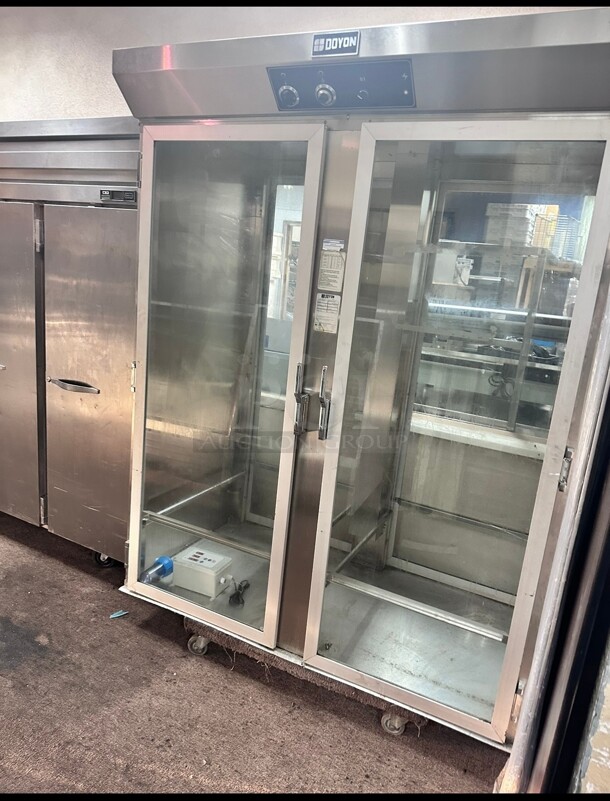 Late Model Doyon E236R Roll-In Proofer For 2 Single Racks, 2 Glass Sections 220 Volt - Image 1 of 9