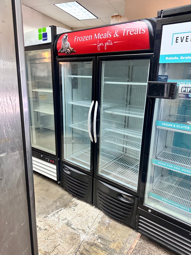 Late Model Minus Forty 43-UDGF 43 Cu Ft Double Door Freezer 115 Volt Working - Image 7 of 7