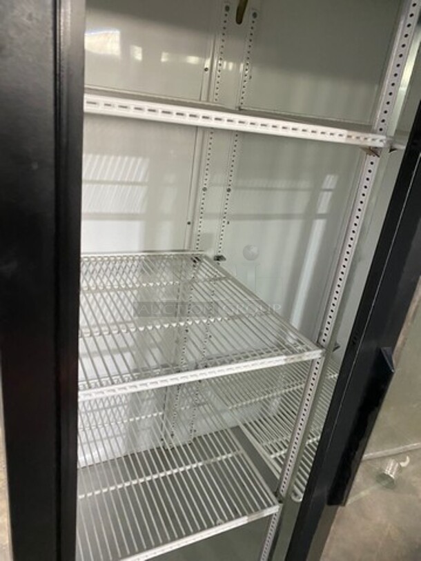 True Commercial 2 Door Reach In Cooler Merchandiser! With View Through Doors! Poly Coated Racks! Model: GDM37LD SN: 7856932 115V 60HZ 1 Phase - Image 5 of 8