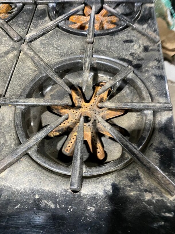 Garland Stainless Steel Commercial Natural Gas Powered 10 Burner Stove! With 2 Full-Sized Ovens! With Metal Oven Racks! With Raised Back Splash & Salamander Shelf! - Image 6 of 10