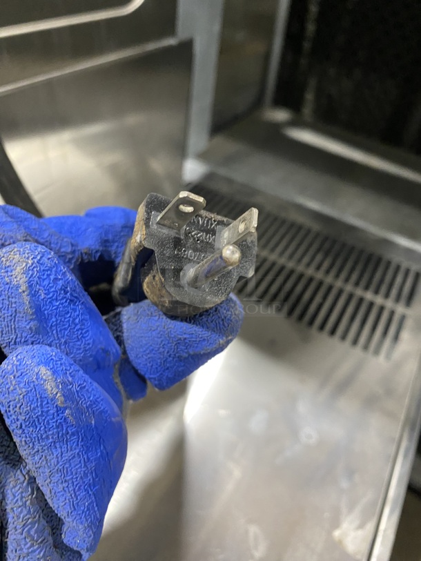 SWEET! FAGOR 2019 Underbar Dishwasher! Model CO-402W DD Serial 8101770835 208-240V/60Hz/1 Phase - Image 9 of 9