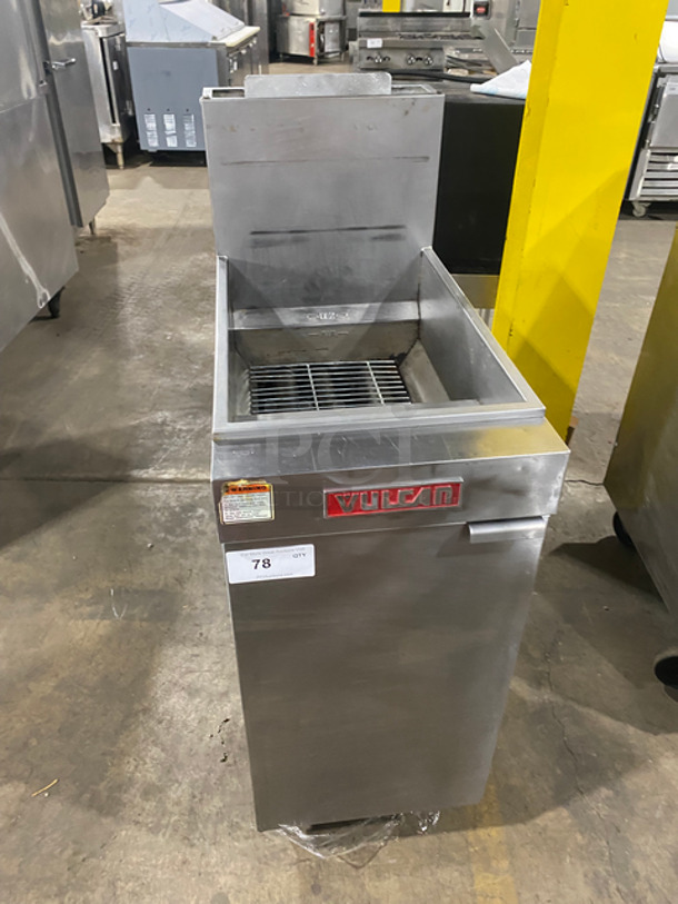 Vulcan Commercial Natural Gas Powered Deep Fat Fryer! All Stainless Steel! On Legs! Model: LG350
