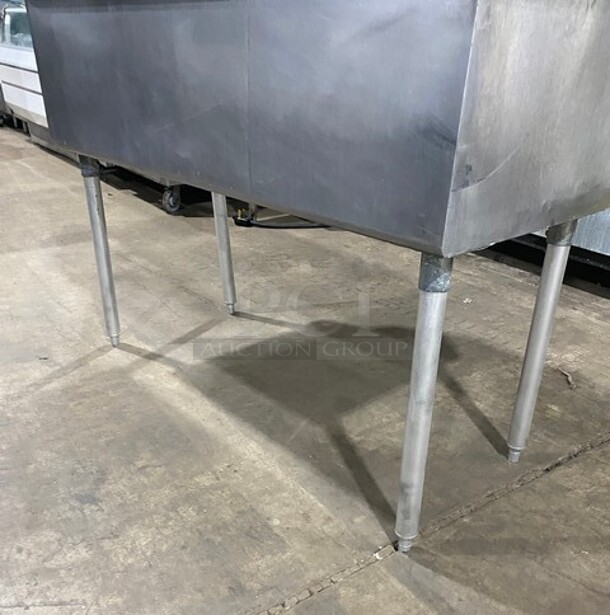 Stainless Steel 3 Compartment 
Dishwashing Sink! - Image 8 of 8