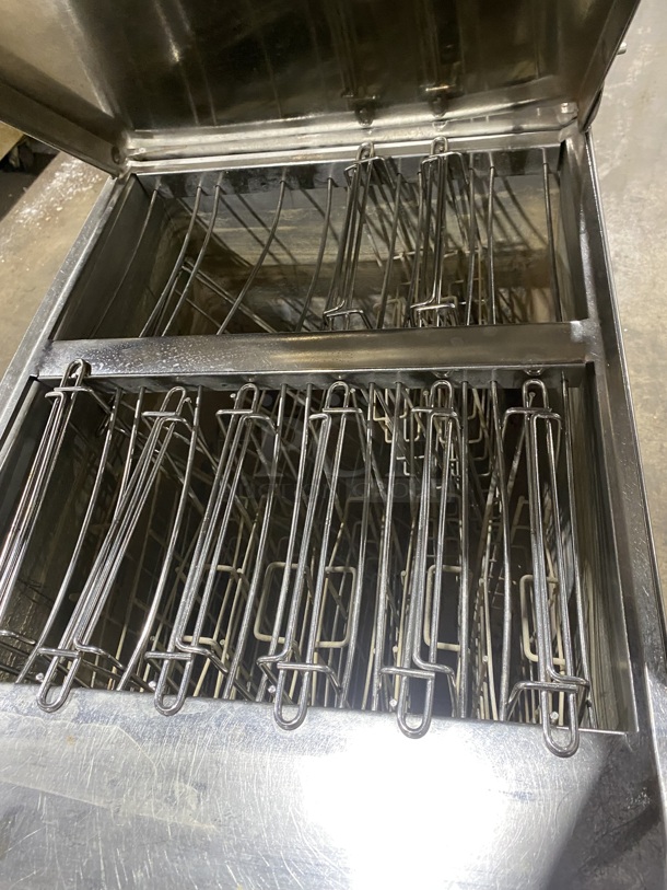Frymaster Commercial Natural Gas Powered Pasta Cooker/Rethermalizer! With Backsplash! All Stainless Steel! MODEL: FBCR18CSE SN:1208HR0002! 110-120V 1PH! On Casters! - Image 5 of 10