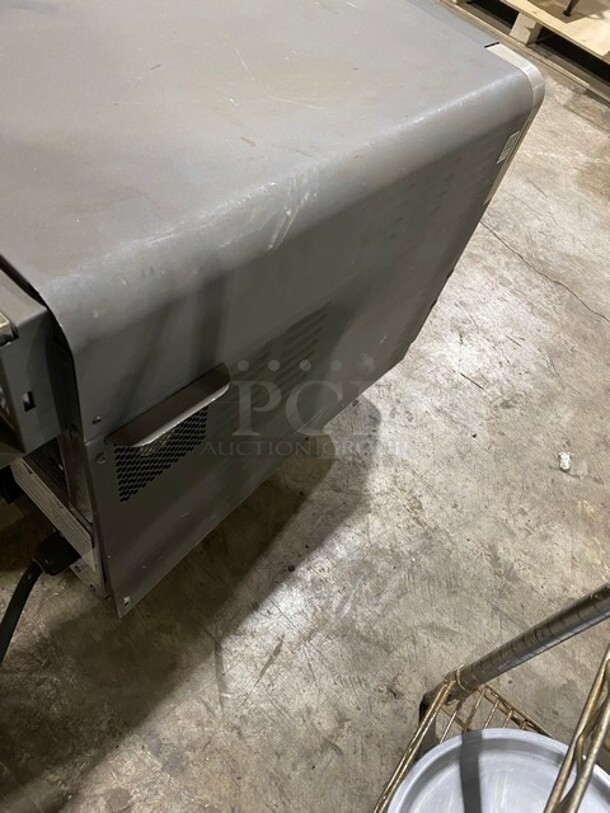 2018 Turbo Chef Commercial Countertop Rapid Cook Turbo Oven! On Small Legs! Model: NGO SN: NGOD41069! 208-240V 1PH! - Image 4 of 10