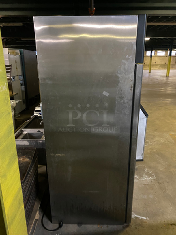 Maxx Cold Commercial Single Door Freezer! With Poly Coated Racks! All Stainless Steel! Floor Style! Model: MXCF23FD SN: 6037430 115V 60HZ 1 Phase - Image 3 of 10
