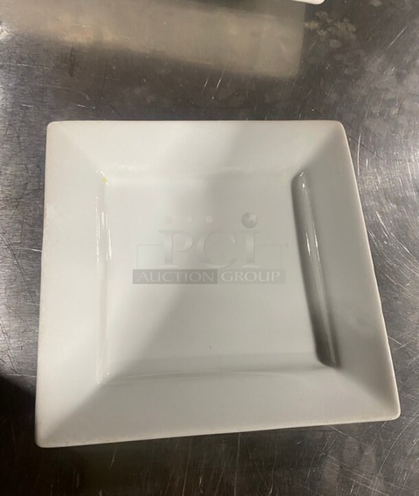 Squared Food Serving Plates! - Image 4 of 5