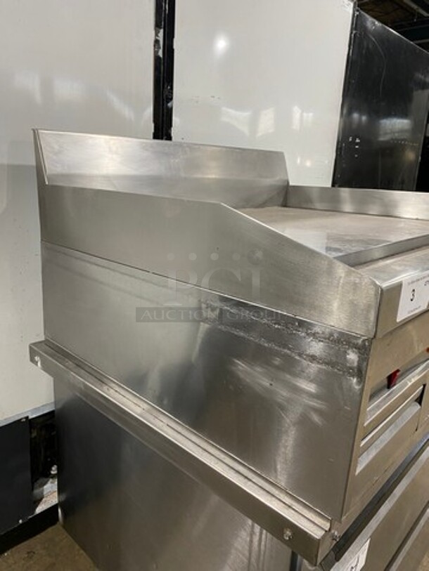 MagiKitch'n Commercial Countertop Gas Powered Flat Top Griddle! With Back And Side Splashes! All Stainless Steel! WORKING WHEN REMOVED! - Image 3 of 9