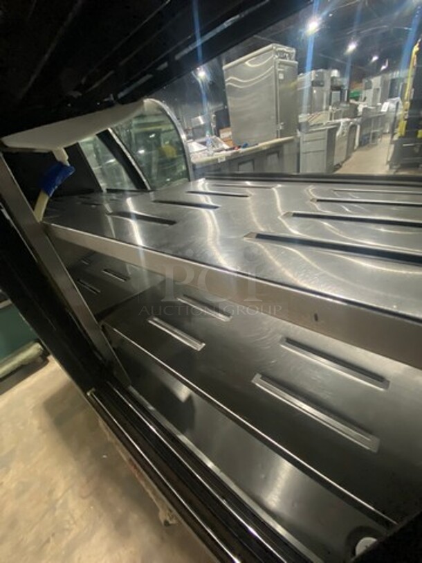 Torrey Commercial Refrigerated Deli/Bakery Display Case Merchandiser! With Curved Front Glass! With Rear Access Doors! - Image 5 of 9
