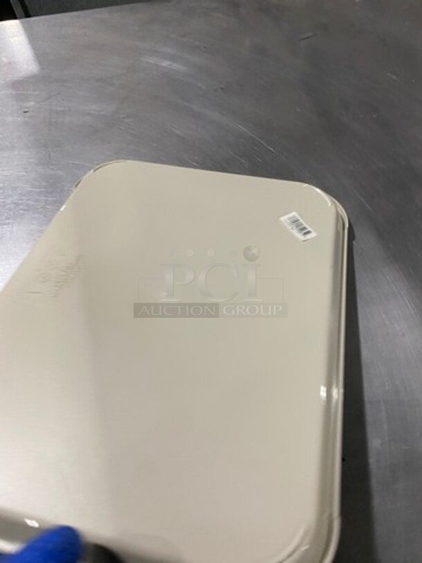 Cambro Poly Food Serving Trays! 24x Your Bid! - Image 5 of 6