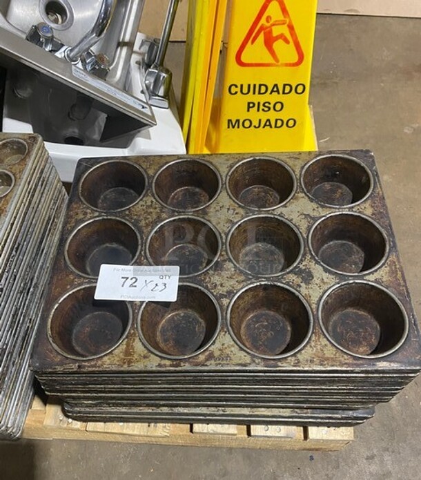 Metal 12 Cup Cupcake/Muffin Baking Pan! 23x Your Bid! - Image 1 of 3