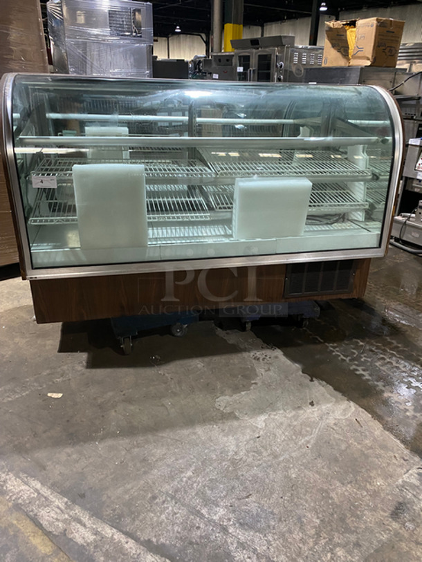 NICE! Spartan Commercial Refrigerated Bakery Showcase Merchandiser! With Curved Front Glass! With Sliding Back Door Access! With Poly Coated Racks! Model: 57RO - Image 1 of 9