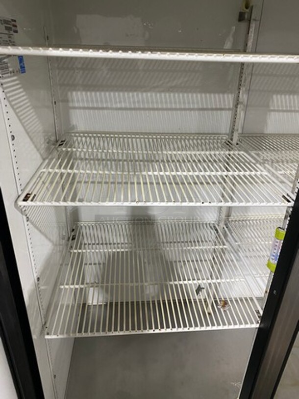 True Commercial 2 Door Reach In Cooler! Poly Coated Racks! All Stainless Steel! Model: T49 SN: 6950022 115V 60HZ 1 Phase - Image 6 of 10