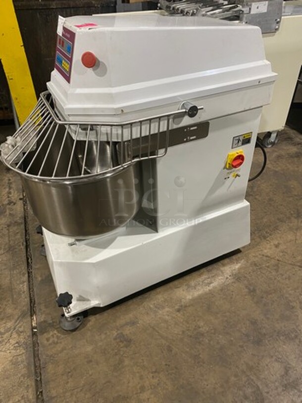 WOW! Two Thousand Commercial Floor Style Spiral Dough Mixer! With Spiral Hook Attachment! Stainless Steel Mixing Bowl And Bowl Guard! Model: HS40AD SN: 1907001 220V - Image 2 of 8