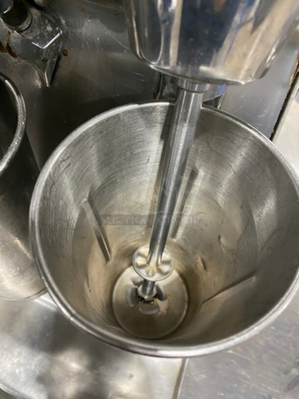 Hamilton Beach Commercial Countertop Professional 3 Spout Beverage/ Milkshake Mixer! Model: 9411 120V - Image 6 of 9