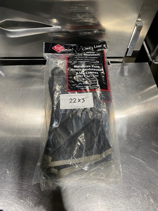 NEW! Chef's Line Flame Resistant Oven Mitts! 3x Your Bid! - Image 1 of 6