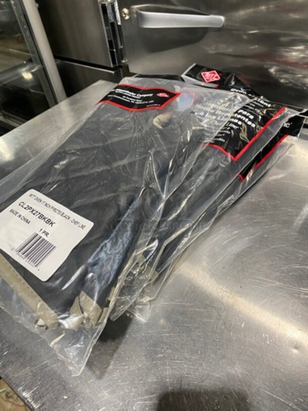 NEW! Chef's Line Flame Resistant Oven Mitts! 3x Your Bid! - Image 4 of 6