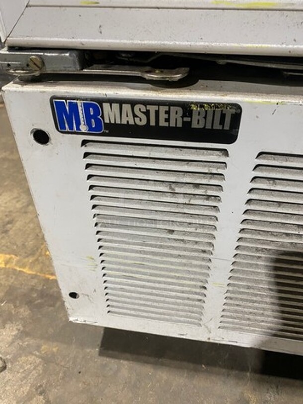Master Bilt Commercial 2 Door Reach In Freezer Merchandiser! With View Through Doors! Poly Coated Racks! Model: BLG48HD SN: JU463604! 115V 60HZ 1 Phase! - Image 9 of 9
