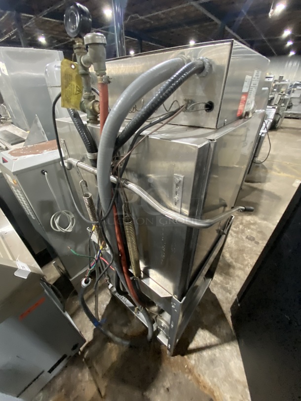 MOYER DIEBEL Stainless Steel Dishwasher! On Legs! Model MD2000 Serial D171215305 208/240V/60Hz/3 Phase  - Image 4 of 9
