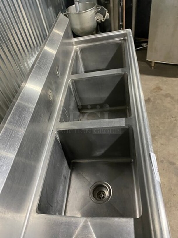 Commercial 3 Compartment Dish Washing Sink! With Single Side Drain Board! With Back Splash! All Stainless Steel! On Legs! - Image 5 of 9