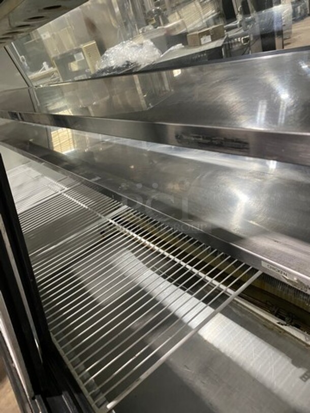 S & V Commercial Refrigerated Deli/Bakery Display Case! With Slanted Front Glass! With Sliding Glass Rear Access Doors! Model: DEL8SC SN: E1997150 115V 60HZ 1 Phase - Image 5 of 10