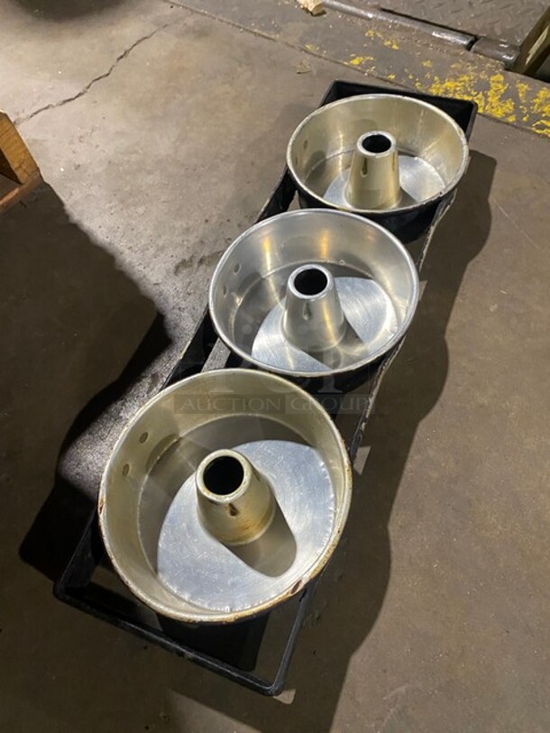 Stainless Steel Cake Molds! 11x Your Bid! - Image 2 of 3
