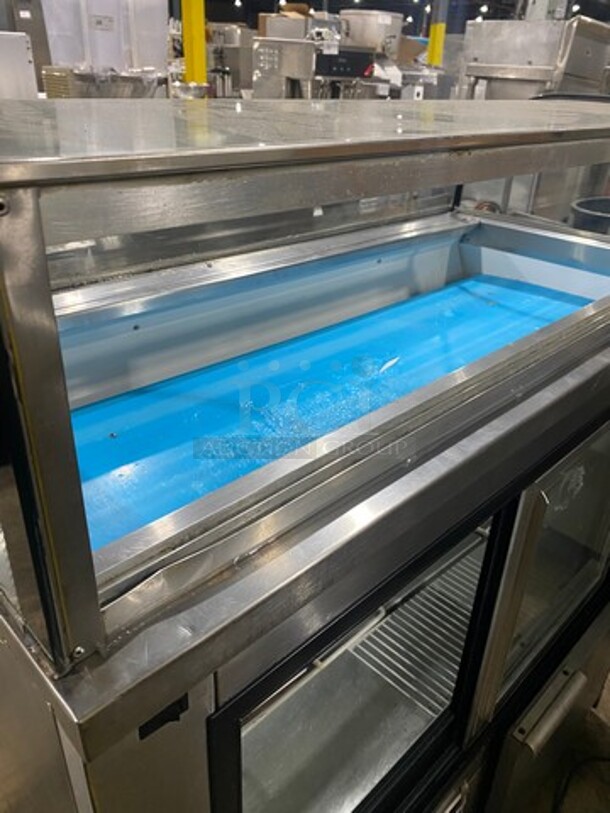 Leader Commercial Leader Commercial Refrigerated Bakery/Deli Case! With Slanted Front Glass! With Sliding Rear Access Doors! All Stainless Steel Body! Model: SDL48SC SN: PW01S1711 115V 60HZ 1 Phase - Image 6 of 12