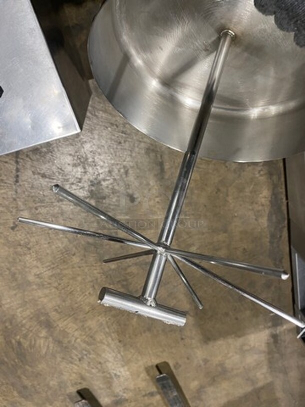 Smokaroma Commercial Electric Powered Pressure BBQ Cooker/ Smoker! All Stainless Steel! On Casters! Model: CU200F SN: 6118 208V - Image 7 of 10