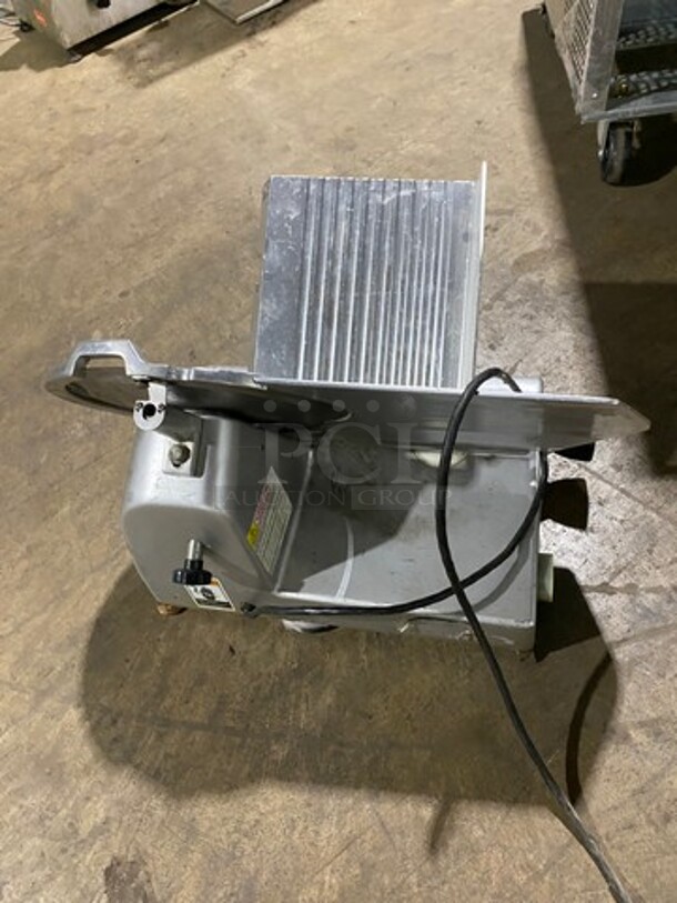 Fleetwood Commercial Countertop Deli/ Meat Slicer! All Stainless Steel! - Image 2 of 9