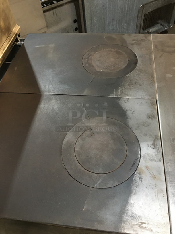 GREAT! Garland US Range Commercial Natural Gas Powered French Top/Hot Plate Stove! With Full Size Oven Underneath! With Metal Oven Racks! With Backsplash! All Stainless Steel! On Casters! - Image 5 of 9