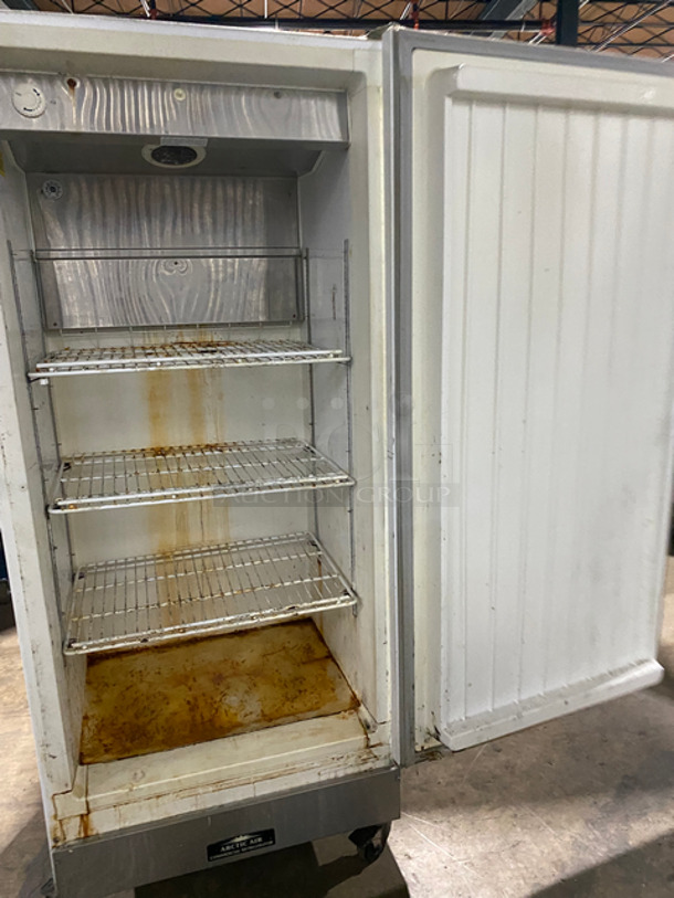 Artic Air Commercial Single Door Refrigerator! With Poly Coated Racks! On Casters! Model: R22CW10 SN: WA22400308 115V 60HZ 1 Phase - Image 5 of 9