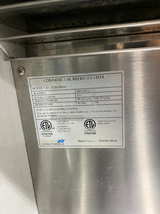 Turbo Air Commercial Refrigerated Grab-N-Go Open Case Merchandiser! With View Through Sides! MODEL TOM50SW SN: TMS50199024 120V 1PH  - Image 6 of 7
