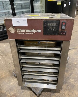 Thermodyne Countertop Slow Cook And Hold Oven! MODEL 300NDNL SN: 4361 120V 1PH
